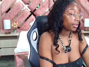 ashanti boobs