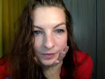 smiling lexa